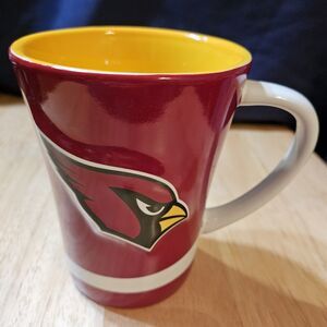 Arizona Cardinals Coffee Mug 10 oz NFL Licensed Sculpted Relief Logo 4 3/4" high